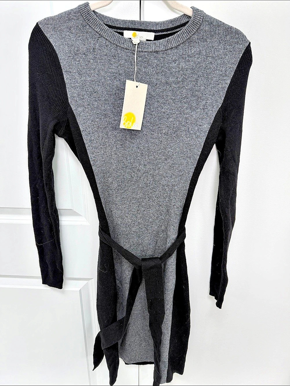 Boden Color Block knit  Midi Dress Size Medium NWTCOZY